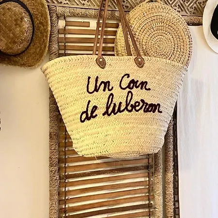 Un Coin De Luberon Lägenhet