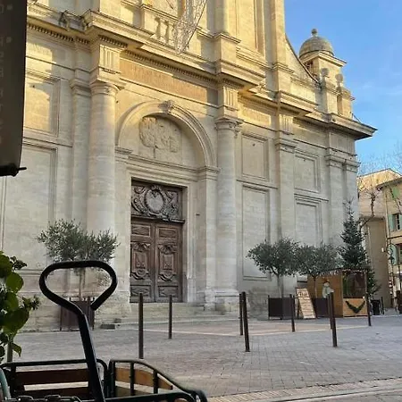 Lägenhet Un Coin De Luberon *