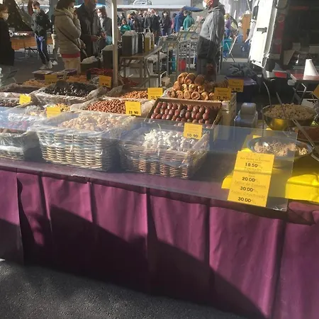 Lägenhet Un Coin De Luberon LʼIsle-sur-la-Sorgue